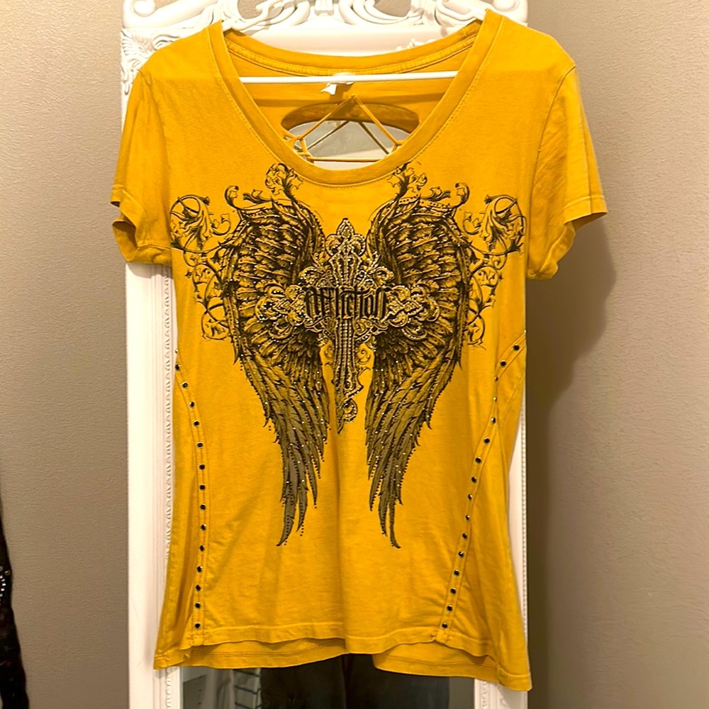 Women’s Affliction shirt